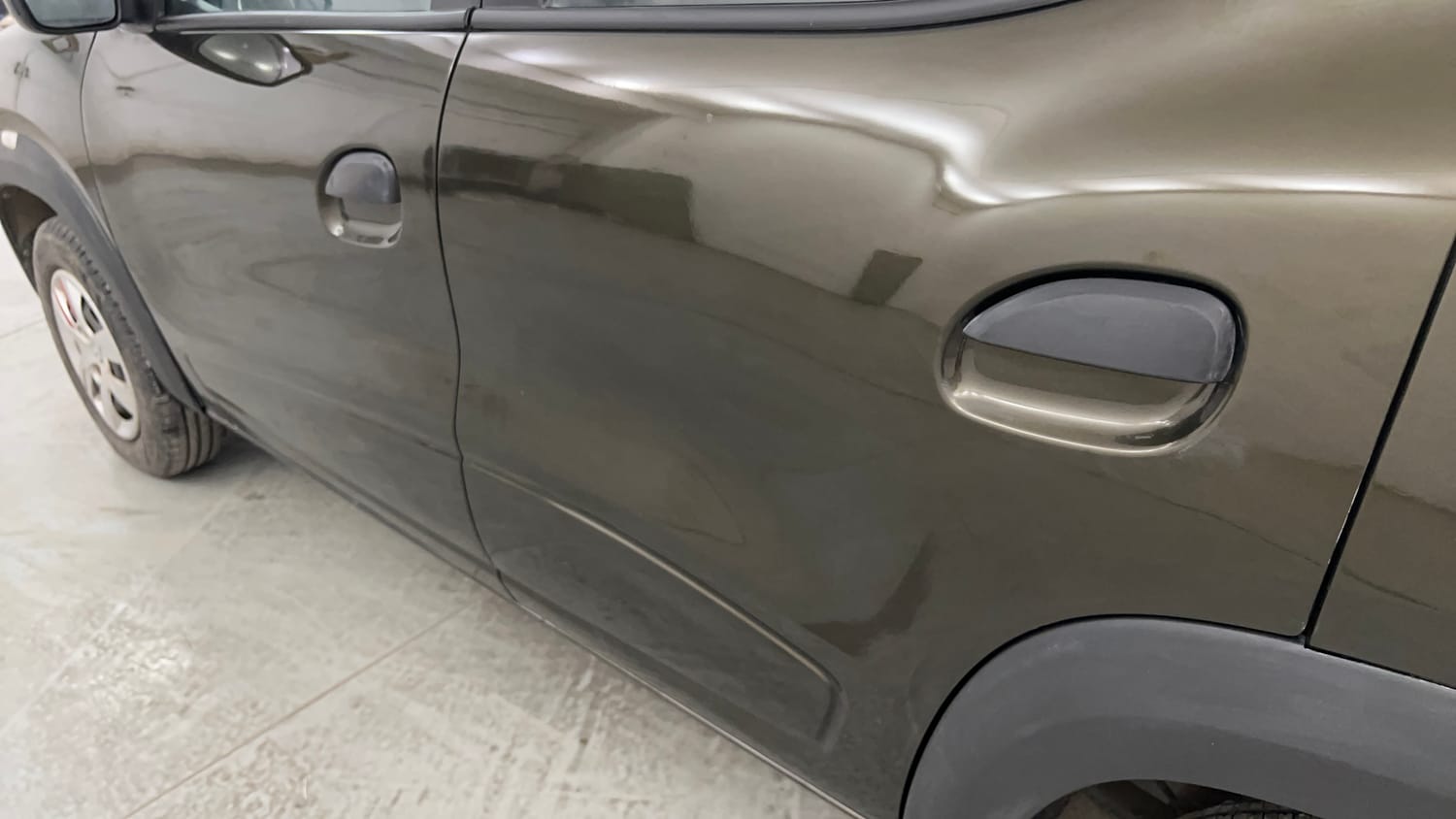 Used 2017 Renault Kwid RXL Live For More Edition Petrol Manual dents MINOR DENT
