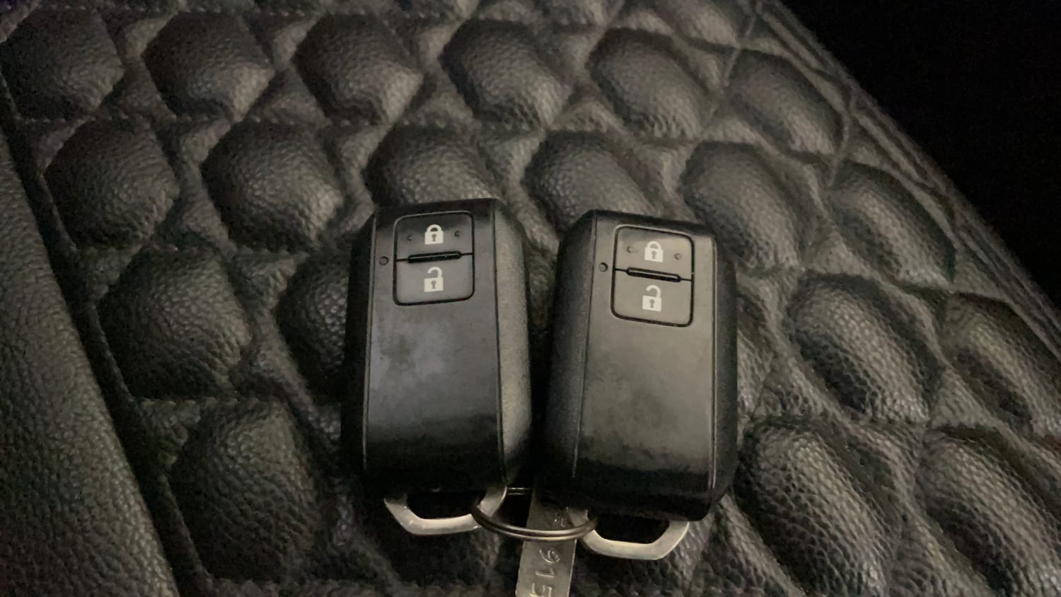 Used 2023 Maruti Suzuki Brezza ZXI AT Petrol Automatic extra CAR KEY VIEW