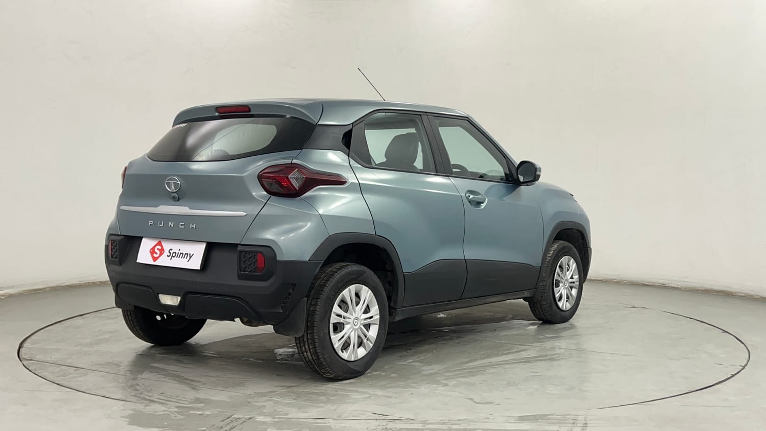 Used 2022 Tata Punch Adventure Rhythm Pack MT Petrol Manual exterior RIGHT REAR CORNER VIEW