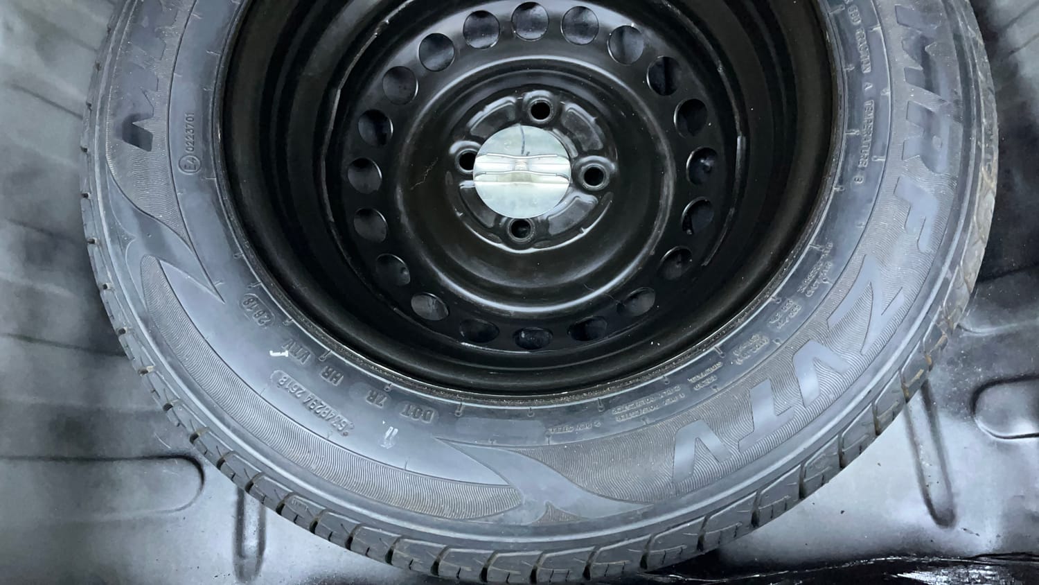 Used 2018 Honda Amaze 1.2 VX i-VTEC Petrol Manual tyres SPARE TYRE VIEW