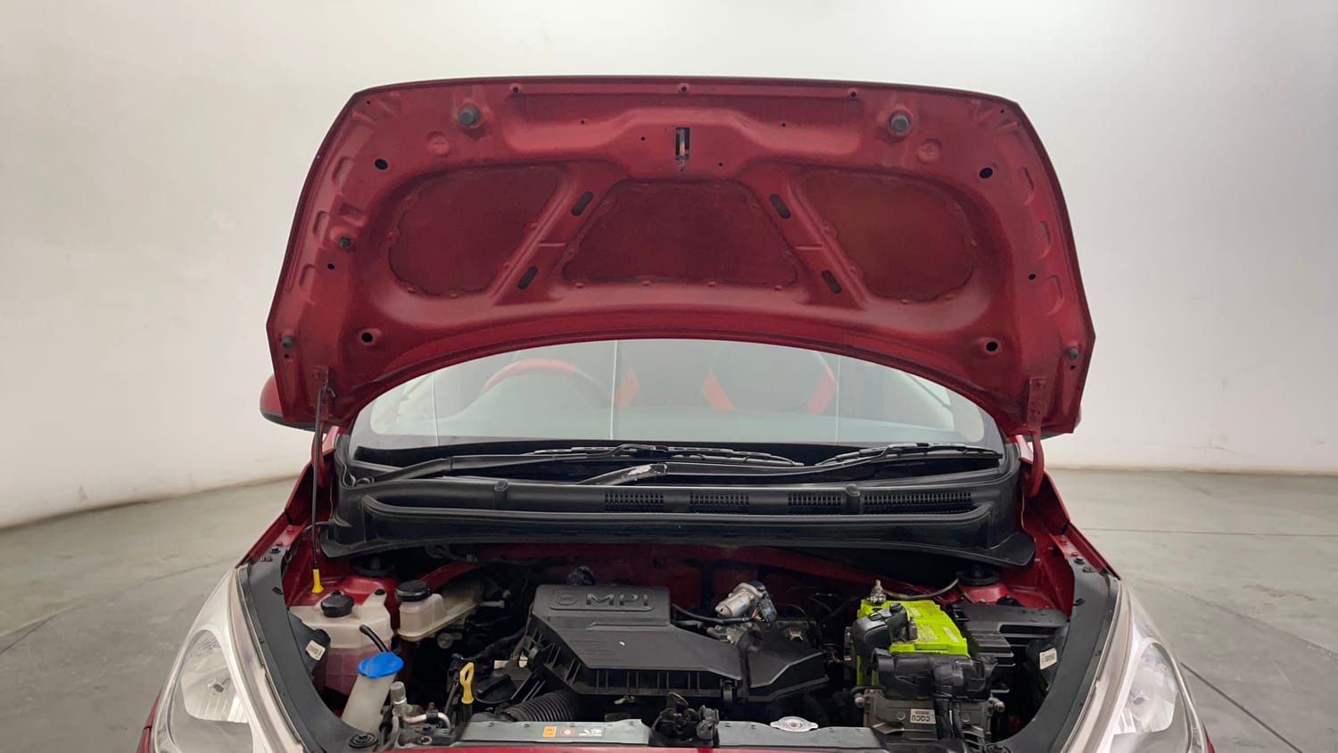 Used 2021 Hyundai Santro Magna AMT Petrol Automatic engine ENGINE & BONNET OPEN FRONT VIEW