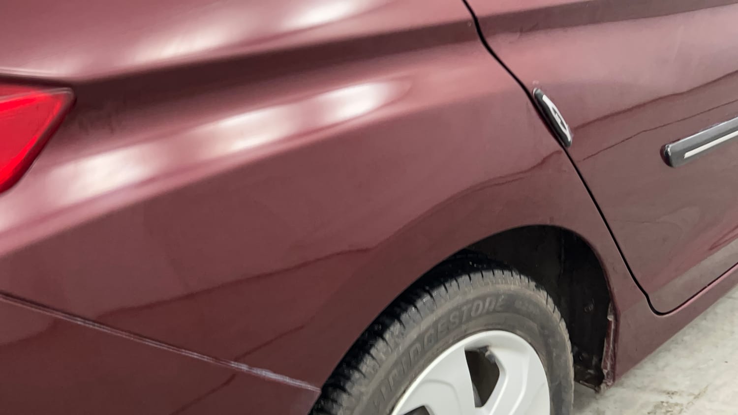 Used 2015 Honda City V Petrol Manual dents MINOR DENT