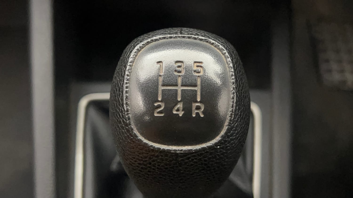 Used 2018 Hyundai Elite i20 Sportz 1.2 Petrol Manual interior GEAR  KNOB VIEW