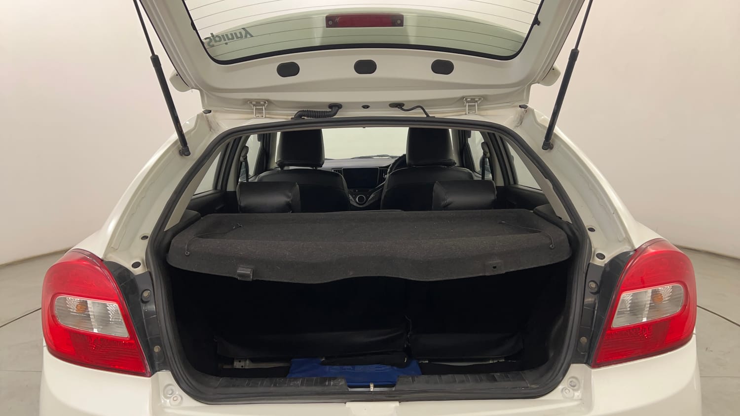 Used 2019 Maruti Suzuki Baleno Delta Petrol Manual interior DICKY INSIDE VIEW