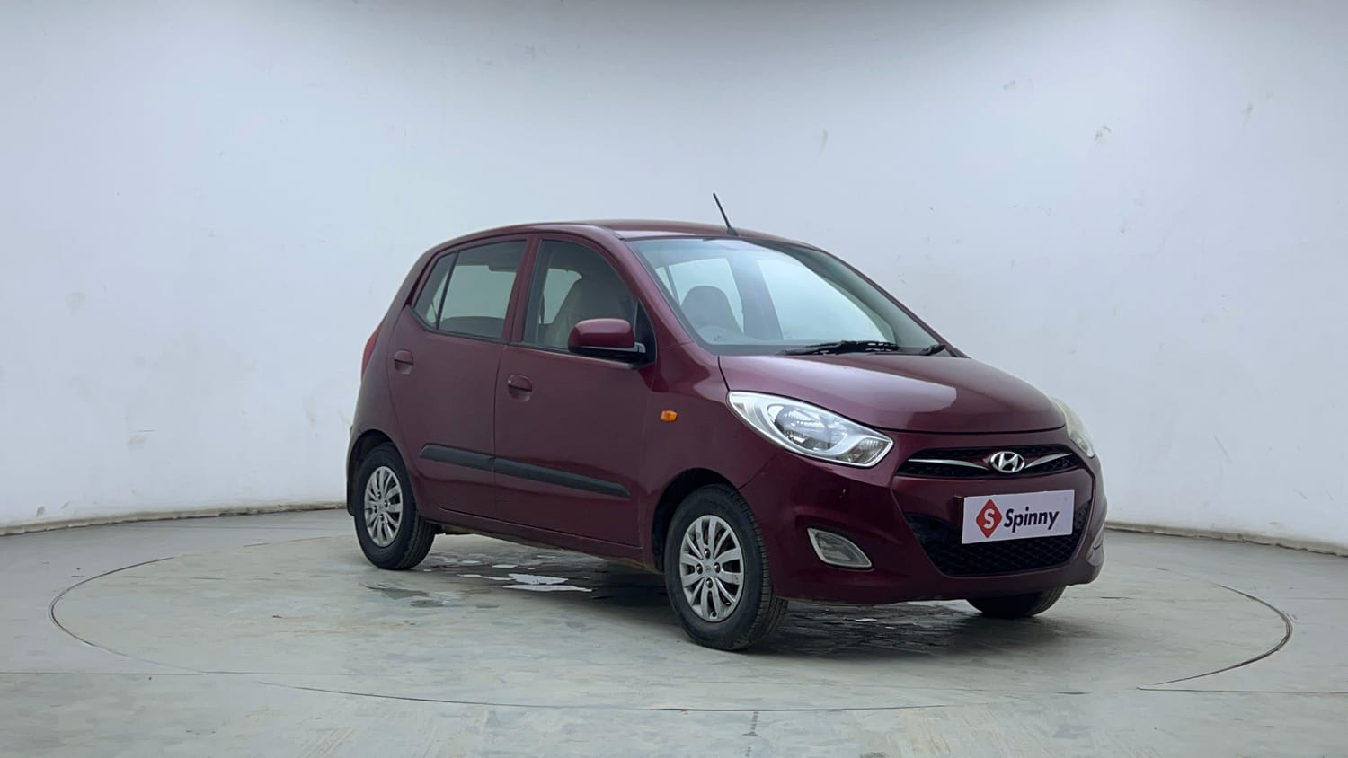 Used 2015 Hyundai i10 Sportz 1.1 iRDE2 Petrol Manual exterior RIGHT FRONT CORNER VIEW