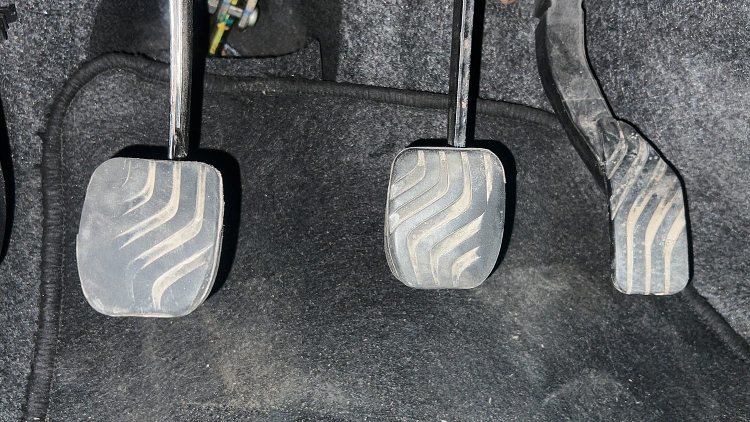 Used 2020 Renault Kwid RXT 1.0 Opt Petrol Manual interior PEDALS VIEW