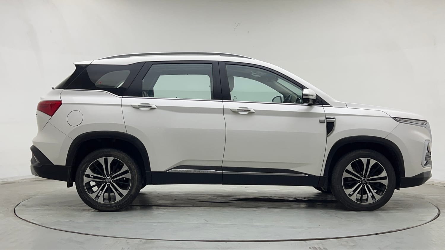 Used 2021 MG Motors Hector Sharp 1.5 Petrol CVT Petrol Automatic exterior RIGHT SIDE VIEW