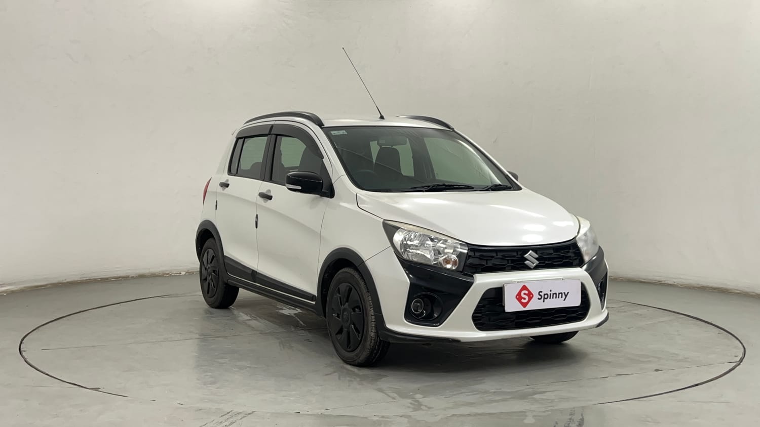 Used 2019 Maruti Suzuki Celerio X Zxi (O) AMT Petrol Automatic exterior RIGHT FRONT CORNER VIEW