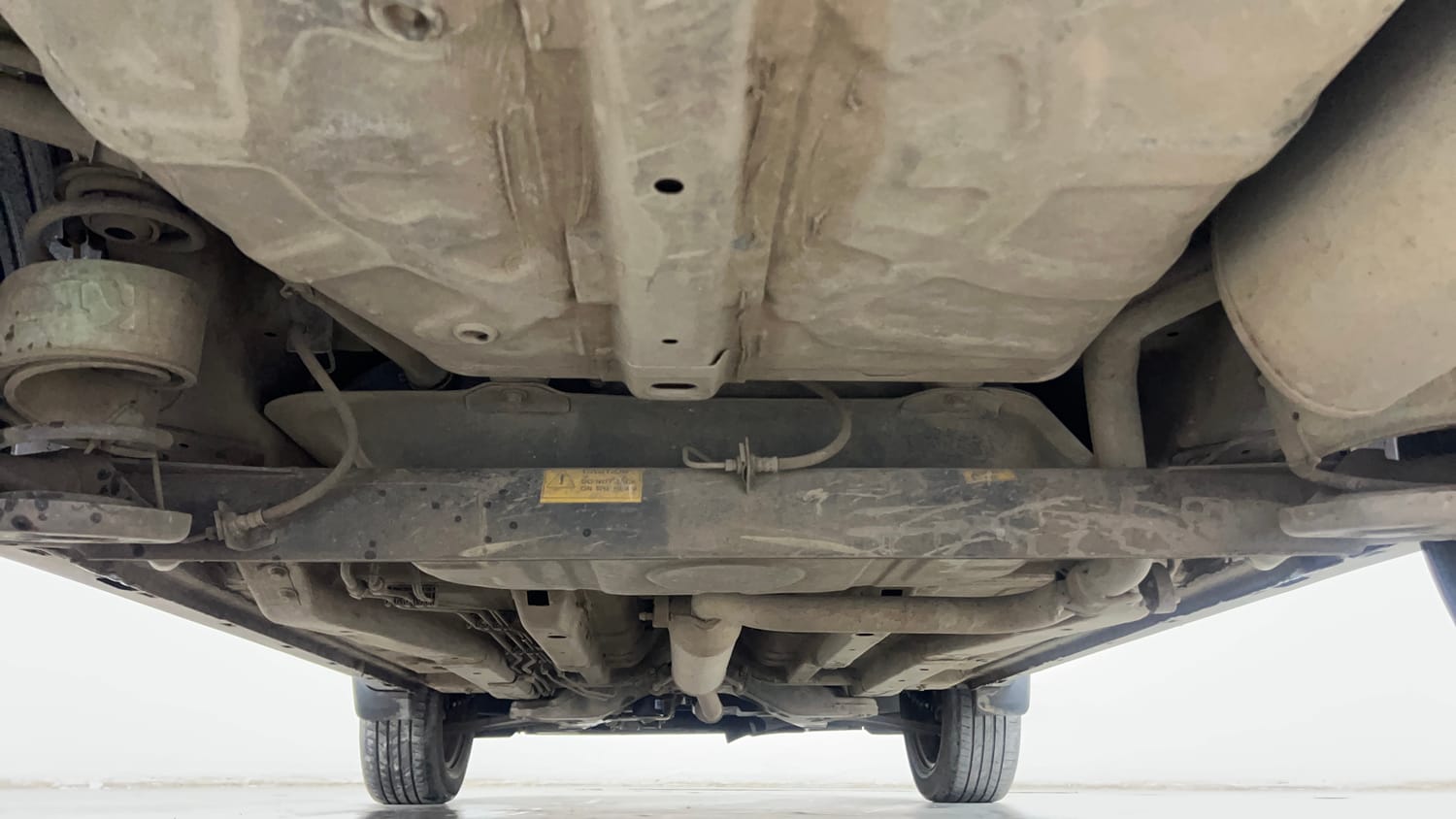 Used 2018 Tata Nexon XZ Diesel Diesel Manual extra REAR UNDERBODY VIEW (TAKEN FROM REAR)