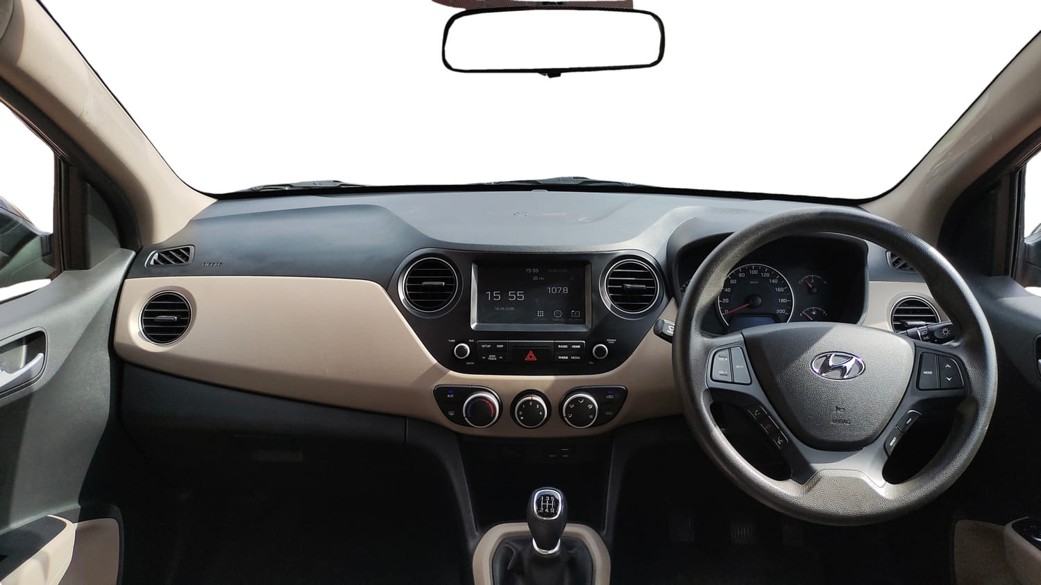 Used 2018 Hyundai Grand i10 Sportz 1.2 Kappa VTVT Petrol Manual interior DASHBOARD VIEW