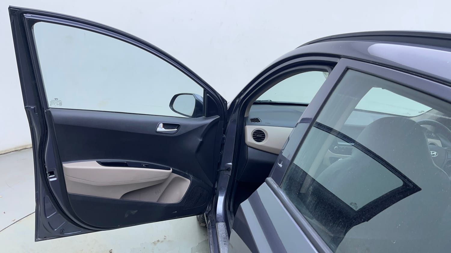 Used 2019 Hyundai Grand i10 Sportz 1.2 Kappa VTVT Petrol Manual interior LEFT FRONT DOOR OPEN VIEW