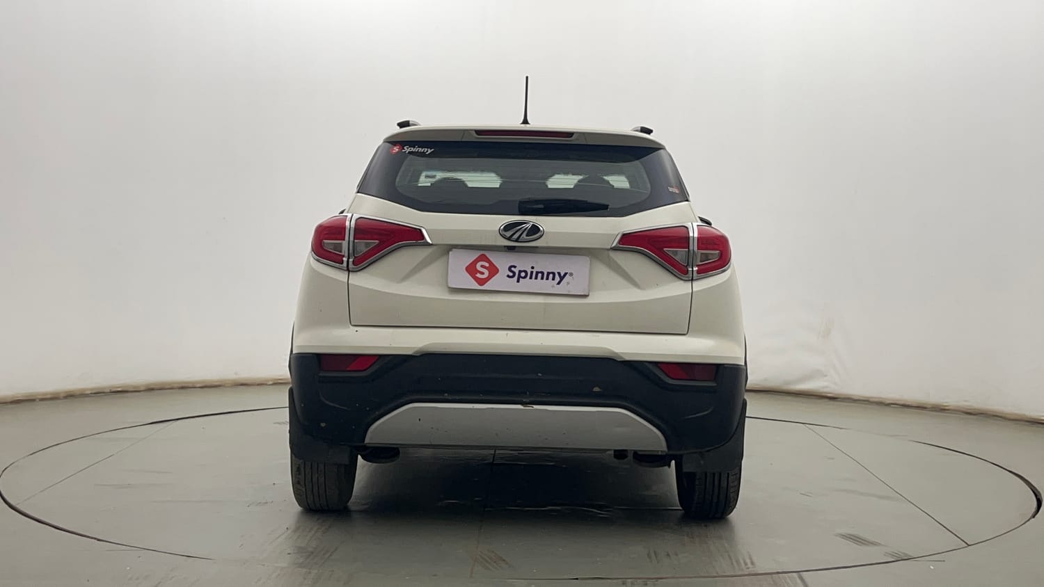 Used 2022 Mahindra XUV 300 W8 (O) 1.5 Diesel Diesel Manual exterior BACK VIEW