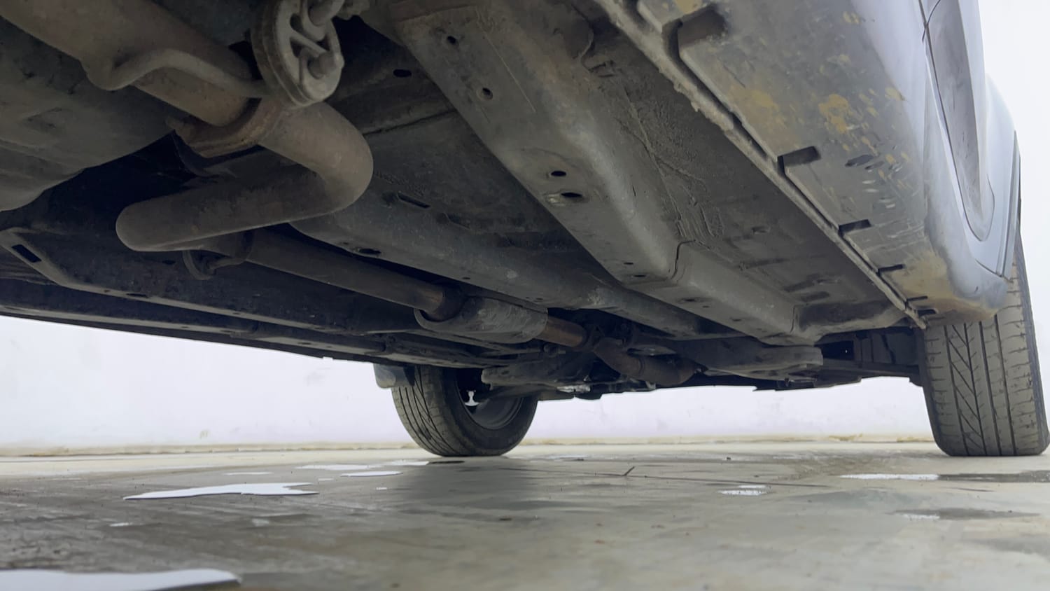 Used 2023 Tata Nexon XZ Plus Diesel Diesel Manual extra REAR RIGHT UNDERBODY VIEW