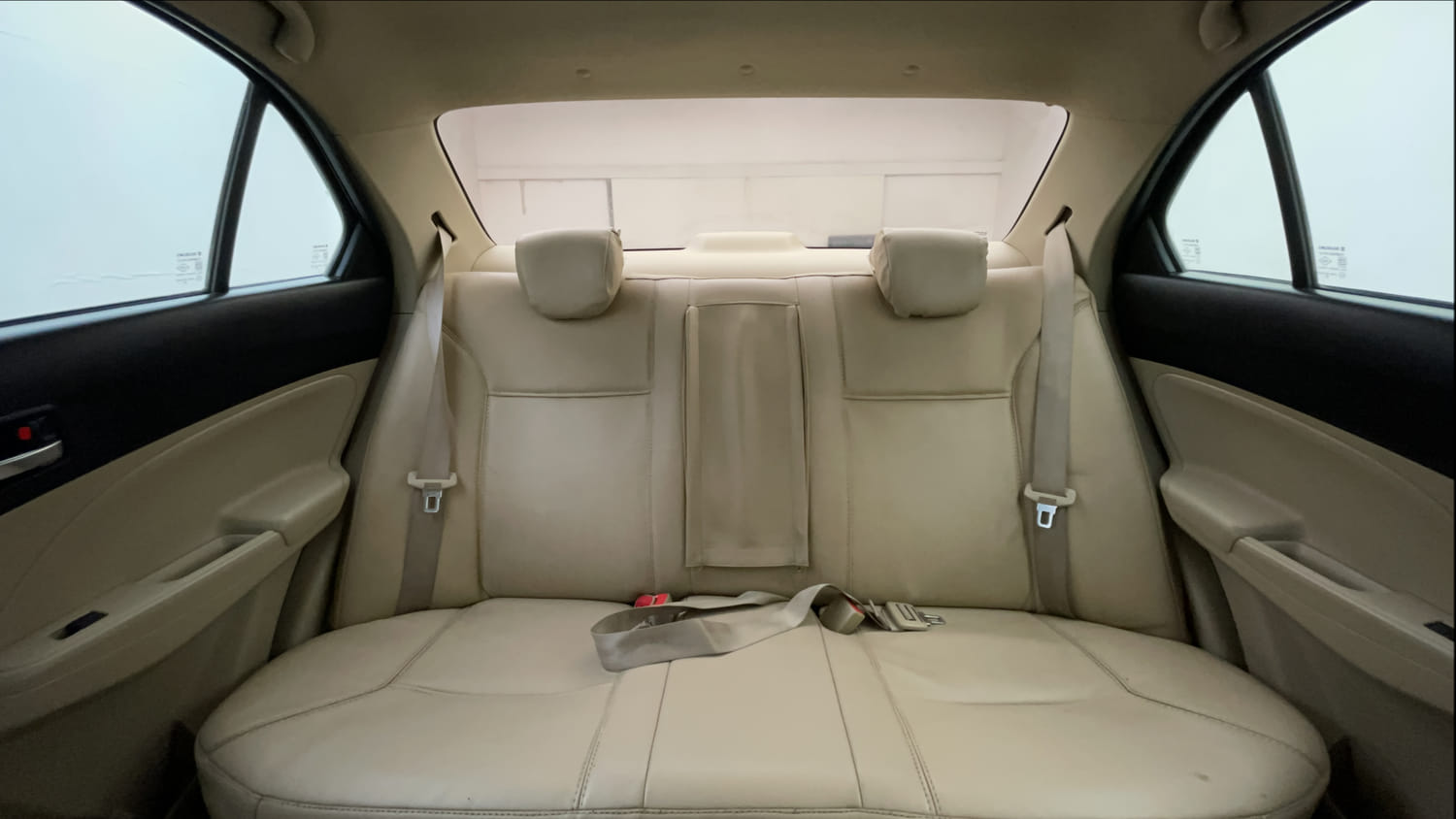 Used 2018 Maruti Suzuki Dzire VXi Petrol Automatic interior REAR SEAT CONDITION VIEW