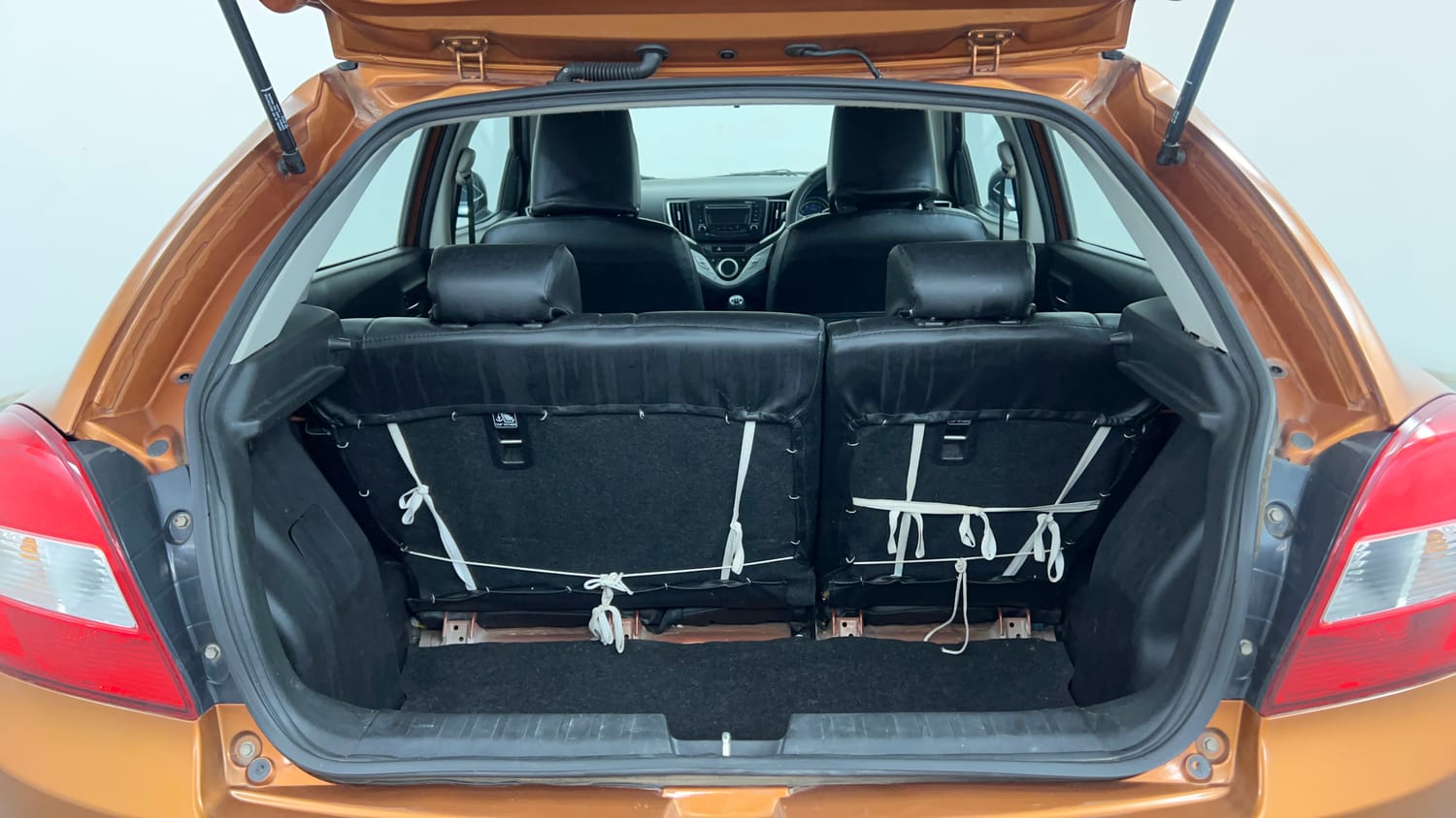 Used 2018 Maruti Suzuki Baleno Delta 1.2 Petrol Manual interior DICKY INSIDE VIEW