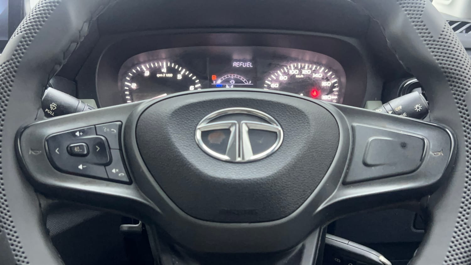 Used 2023 Tata Punch Adventure AMT Petrol Automatic top_features Steering mounted controls