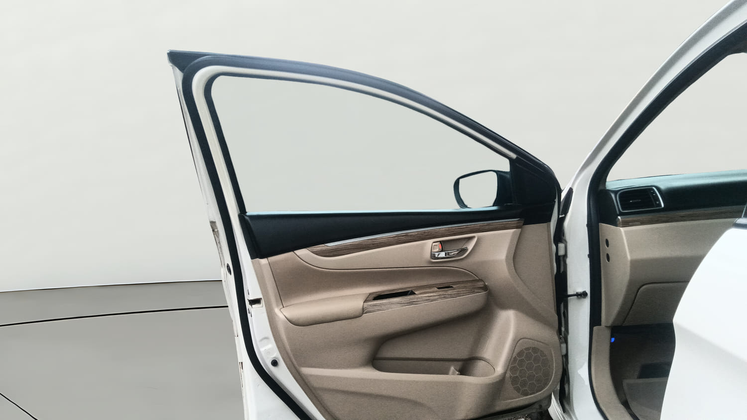 Used 2023 Maruti Suzuki Ciaz Zeta 1.5 Petrol Manual interior LEFT FRONT DOOR OPEN VIEW