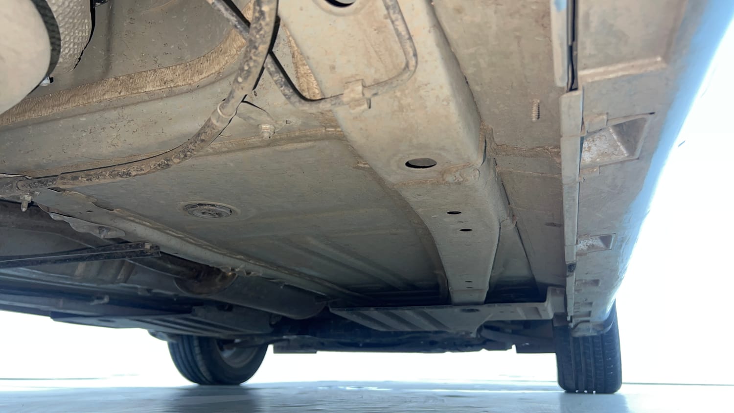 Used 2024 Toyota Glanza V Petrol Manual extra REAR RIGHT UNDERBODY VIEW