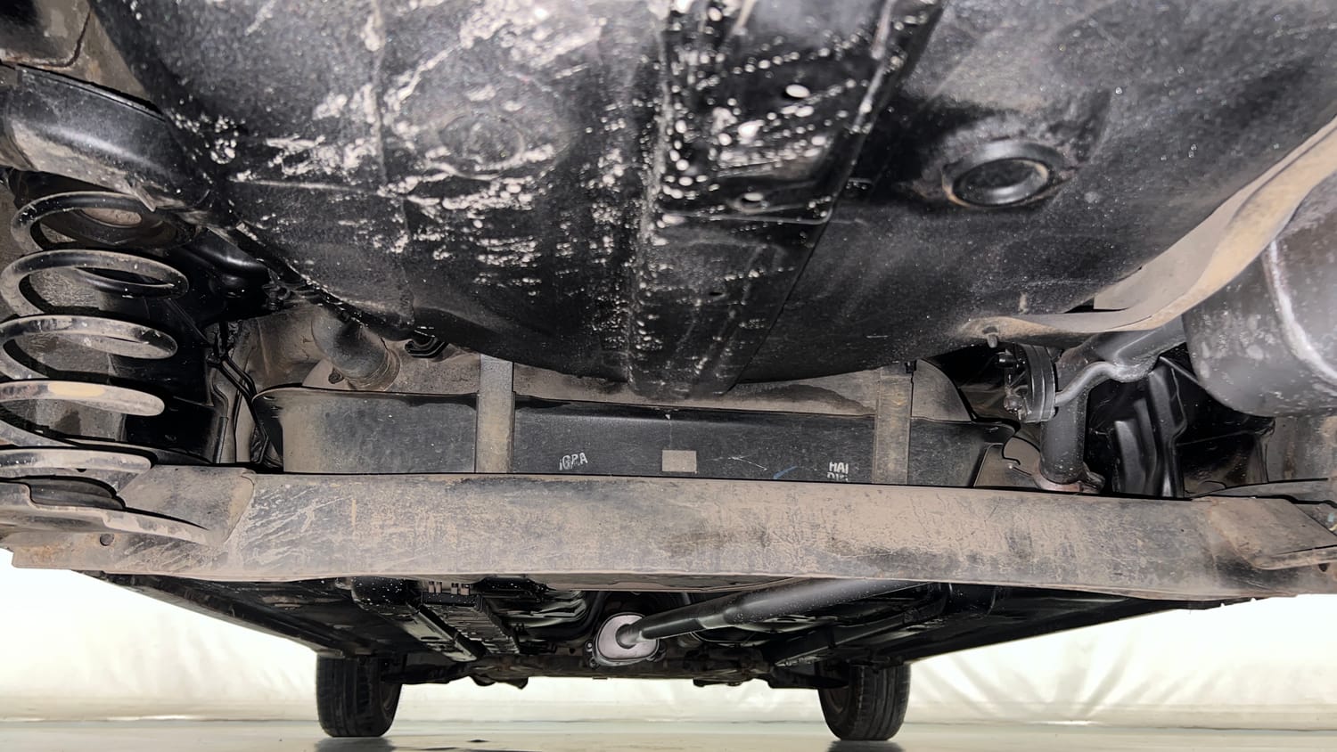 Used 2014 Hyundai Grand i10 Sportz 1.2 Kappa VTVT Petrol Manual extra REAR UNDERBODY VIEW (TAKEN FROM REAR)
