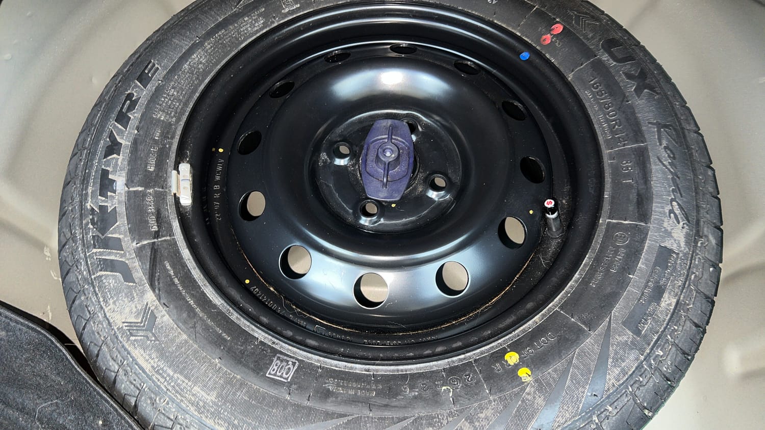 Used 2022 Maruti Suzuki Dzire VXi Petrol Manual tyres SPARE TYRE VIEW
