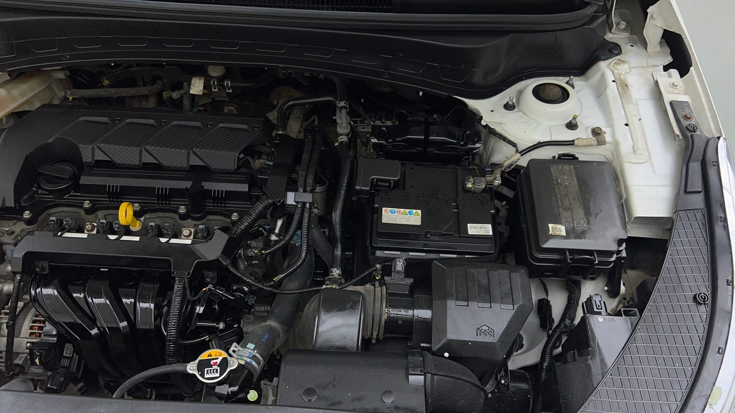 Used 2023 Kia Seltos HTX 1.5 Petrol Manual engine ENGINE LEFT SIDE VIEW