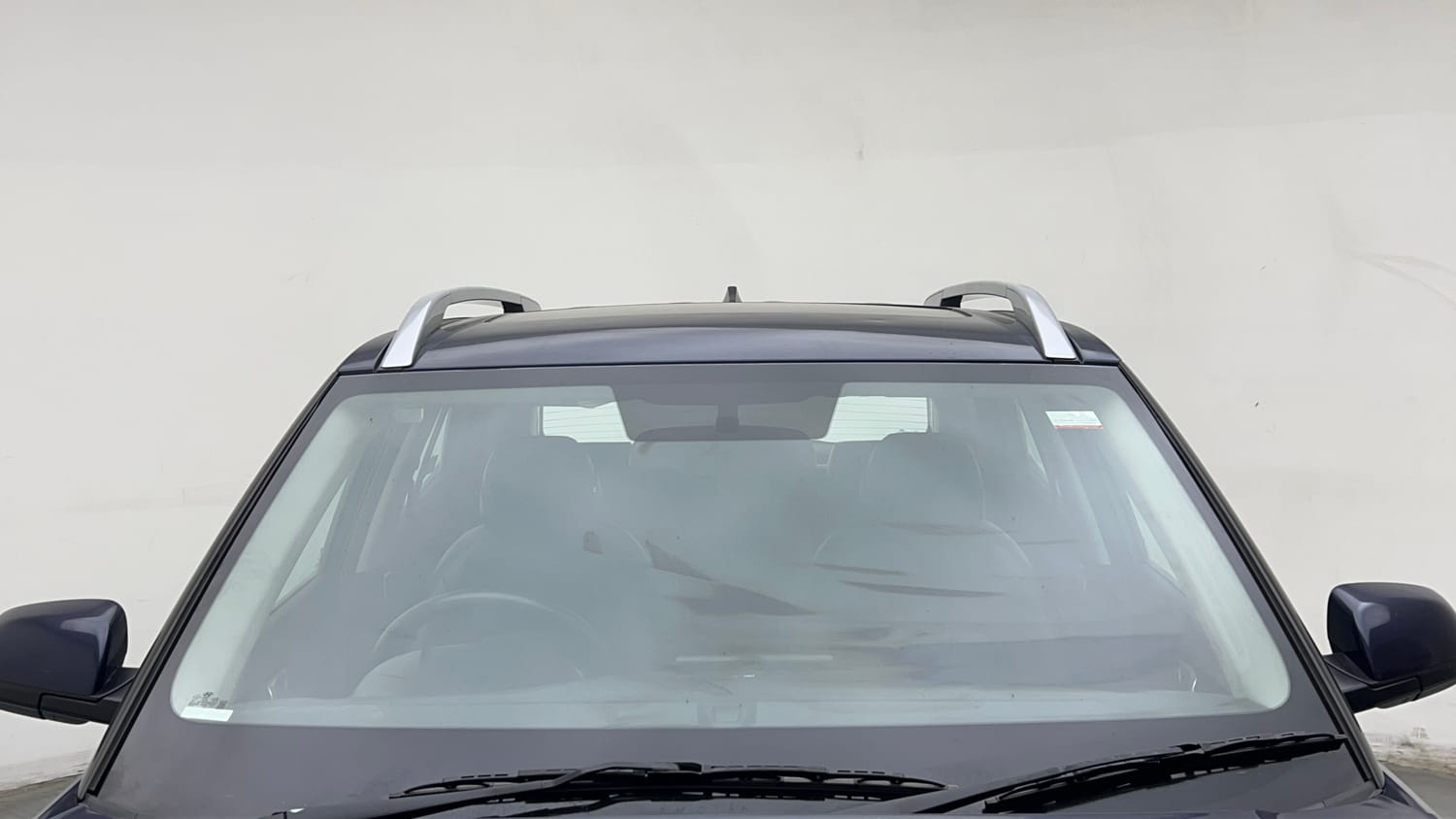 Used 2022 Hyundai Venue SX Plus 1.0 Turbo DCT Petrol Automatic exterior FRONT WINDSHIELD VIEW