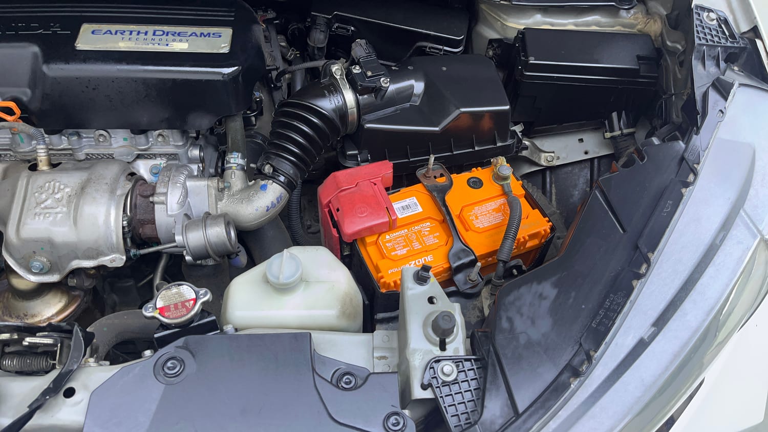 Used 2018 Honda WR-V VX MT Diesel Diesel Manual engine ENGINE LEFT SIDE VIEW