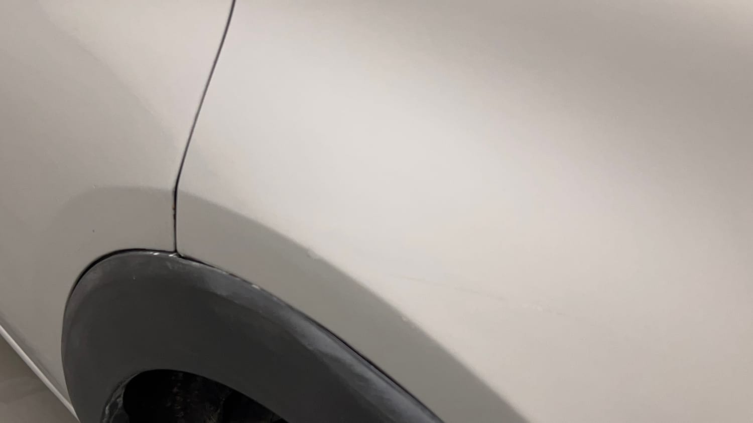Used 2020 Renault Triber RXZ Petrol Manual dents MINOR DENT