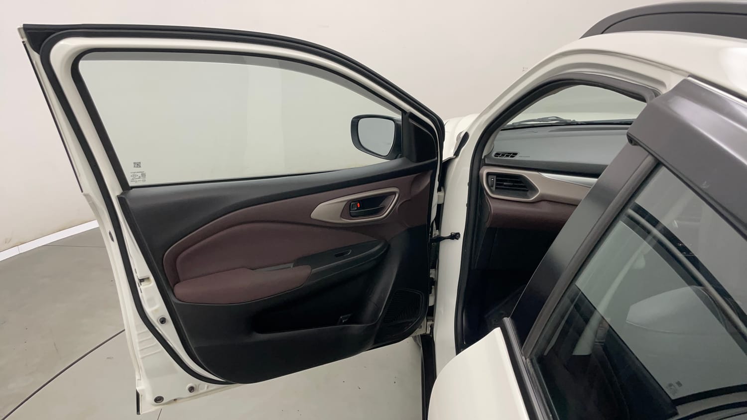 Used 2024 Maruti Suzuki Fronx Delta Plus 1.2L AGS Petrol Automatic interior LEFT FRONT DOOR OPEN VIEW