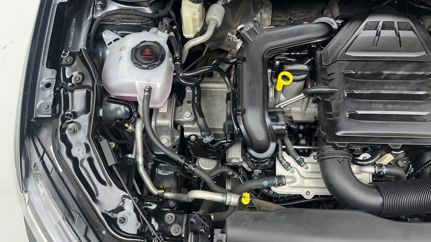 Used 2022 Volkswagen Virtus Topline 1.0 TSI AT Petrol Automatic engine ENGINE RIGHT SIDE VIEW