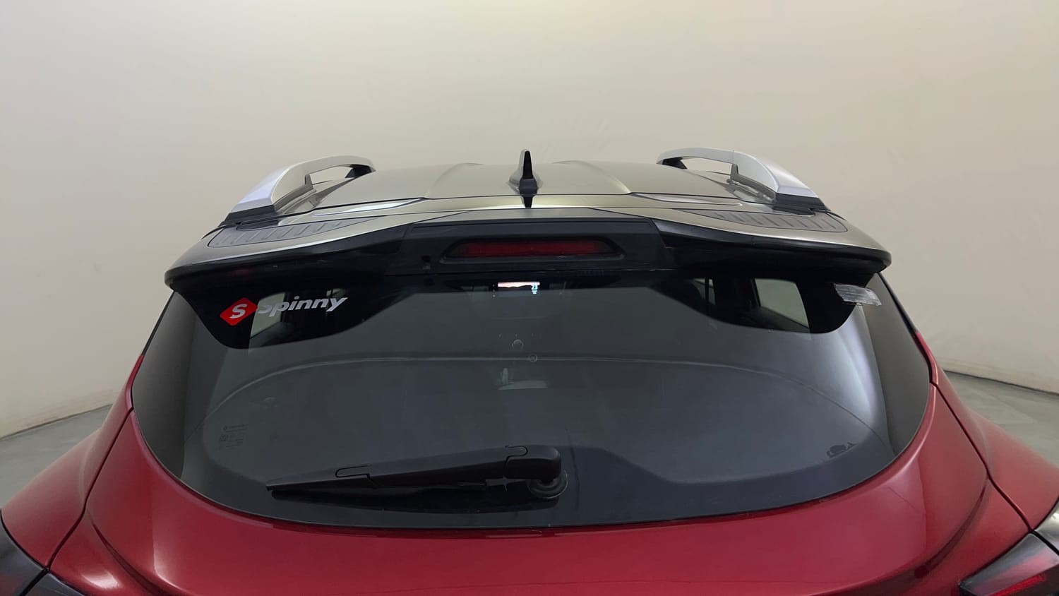Used 2022 Renault Kiger RXT (O) MT Dual Tone Petrol Manual exterior BACK WINDSHIELD VIEW
