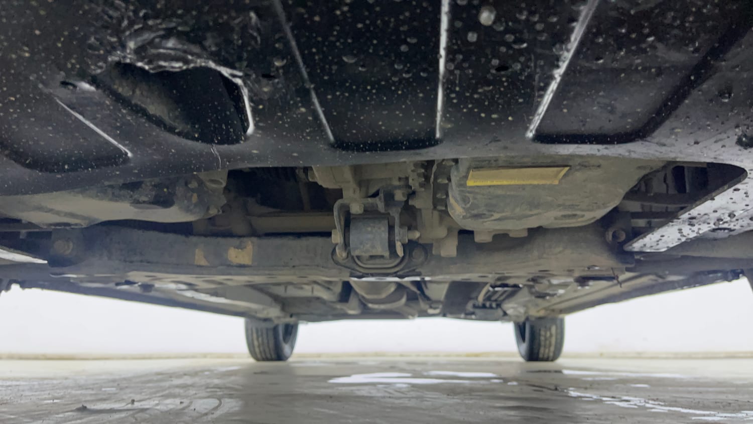 Used 2025 Hyundai New i20 Asta (O) 1.2 IVT Petrol Automatic extra FRONT LEFT UNDERBODY VIEW