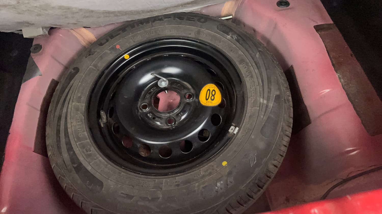 Used 2022 Tata Tiago XTA Petrol Automatic tyres SPARE TYRE VIEW