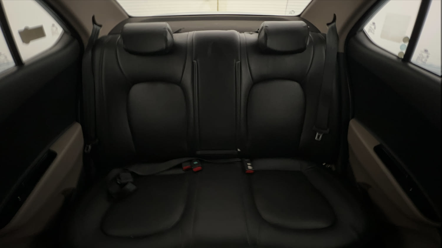 Used 2019 Hyundai Xcent SX Petrol Manual interior REAR SEAT CONDITION VIEW