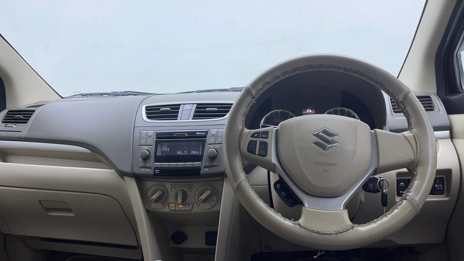 Used 2015 Maruti Suzuki Ertiga ZDI SHVS Diesel Manual interior DASHBOARD VIEW