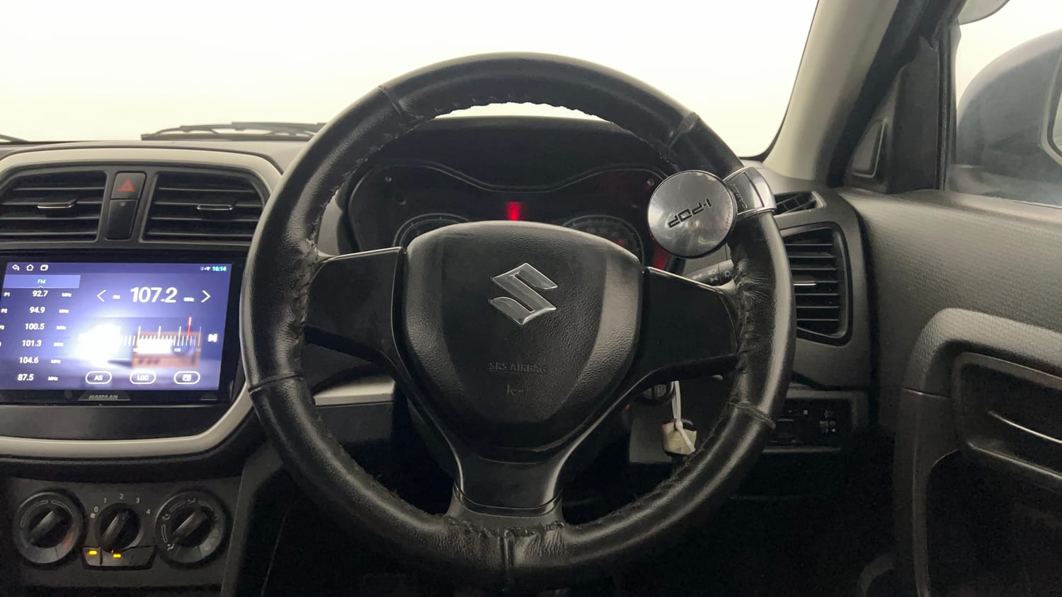 Used 2016 Maruti Suzuki Vitara Brezza [2016-2020] VDi Diesel Manual interior STEERING VIEW