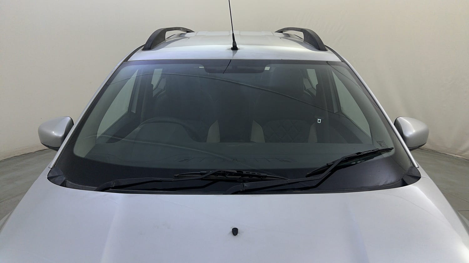 Used 2020 Renault Triber RXZ Petrol Manual exterior FRONT WINDSHIELD VIEW
