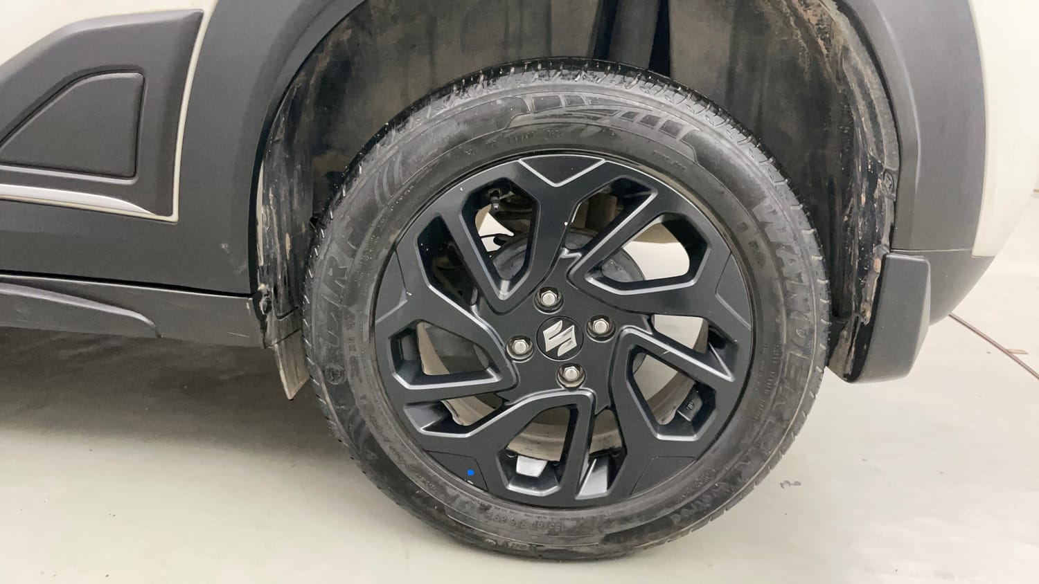 Used 2024 Maruti Suzuki Fronx Delta Plus 1.2L AGS Petrol Automatic tyres LEFT REAR TYRE RIM VIEW