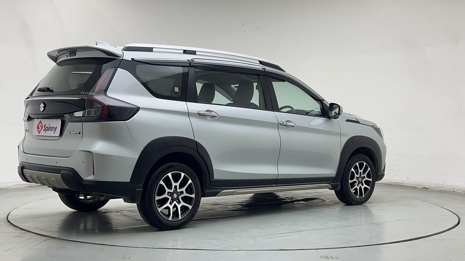 Used 2026 Maruti Suzuki XL6 Zeta MT Petrol Petrol Manual exterior RIGHT REAR CORNER VIEW