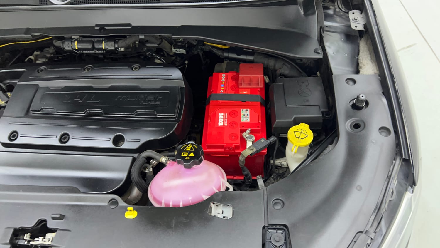 Used 2021 Jeep Compass Model S (O) 1.4 Petrol DCT Petrol Automatic engine ENGINE LEFT SIDE VIEW