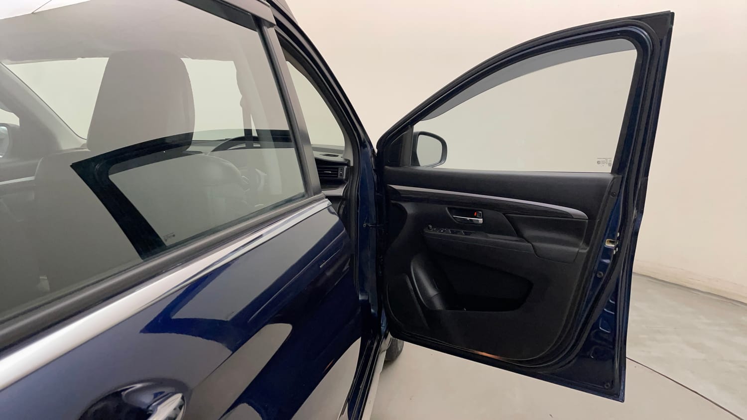 Used 2024 Maruti Suzuki XL6 Zeta MT Petrol Petrol Manual interior RIGHT FRONT DOOR OPEN VIEW