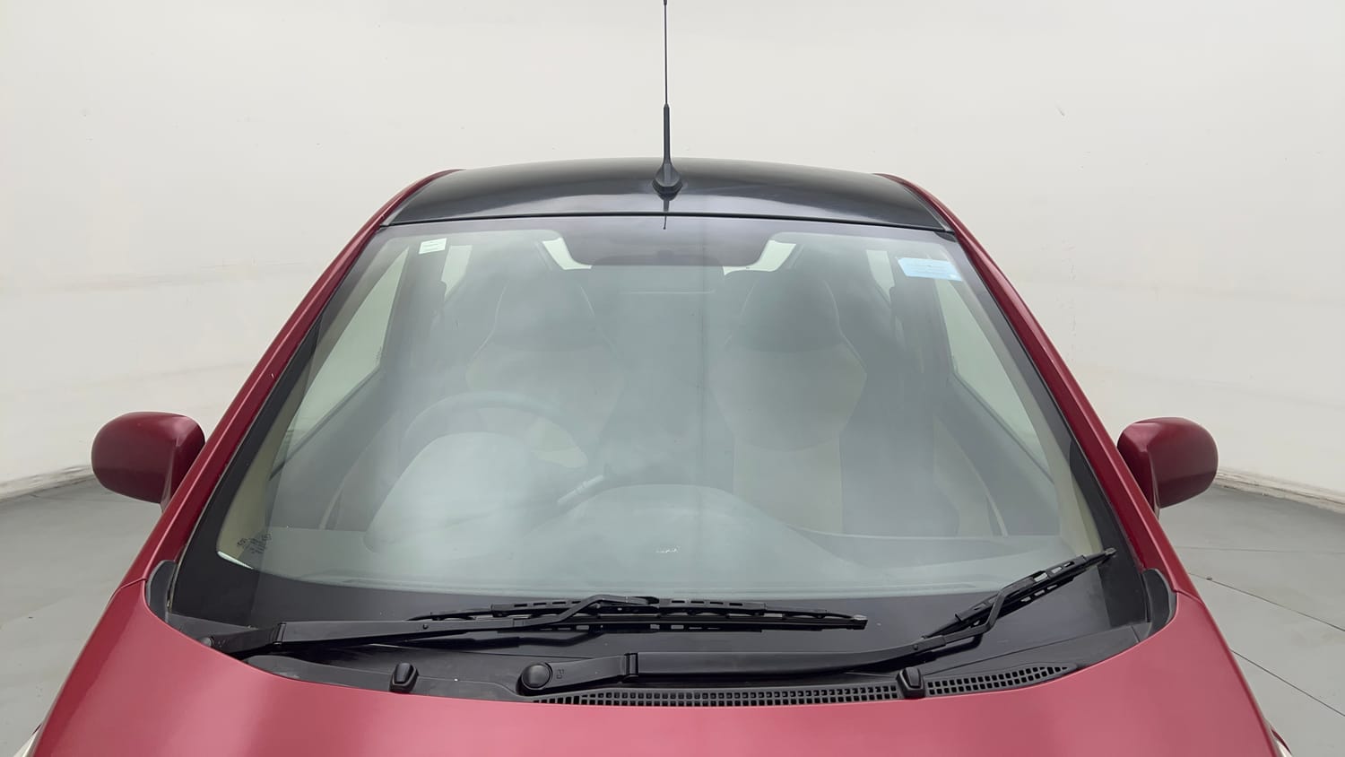 Used 2017 Hyundai Eon Era +  CNG (Outside Fitted) Cng Manual exterior FRONT WINDSHIELD VIEW