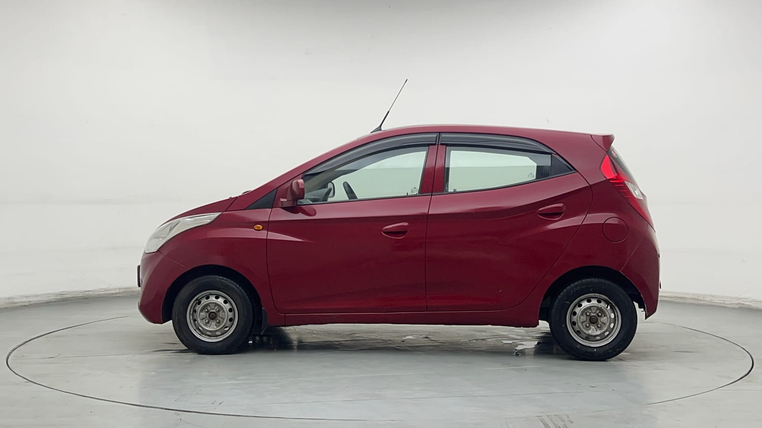 Used 2017 Hyundai Eon Era +  CNG (Outside Fitted) Cng Manual exterior LEFT SIDE VIEW