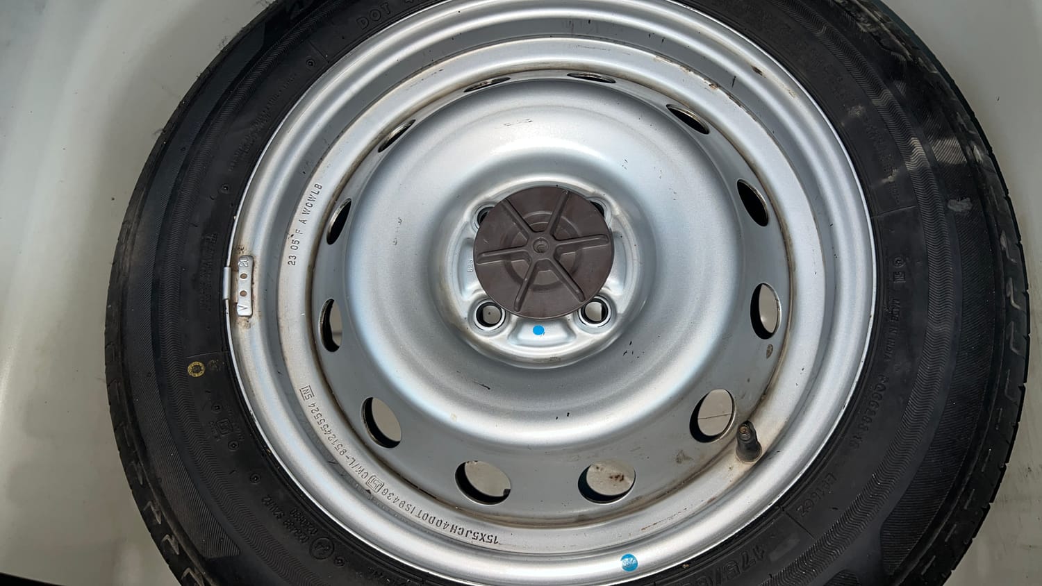 Used 2023 Maruti Suzuki Ignis Sigma 1.2 MT Petrol Manual tyres SPARE TYRE VIEW