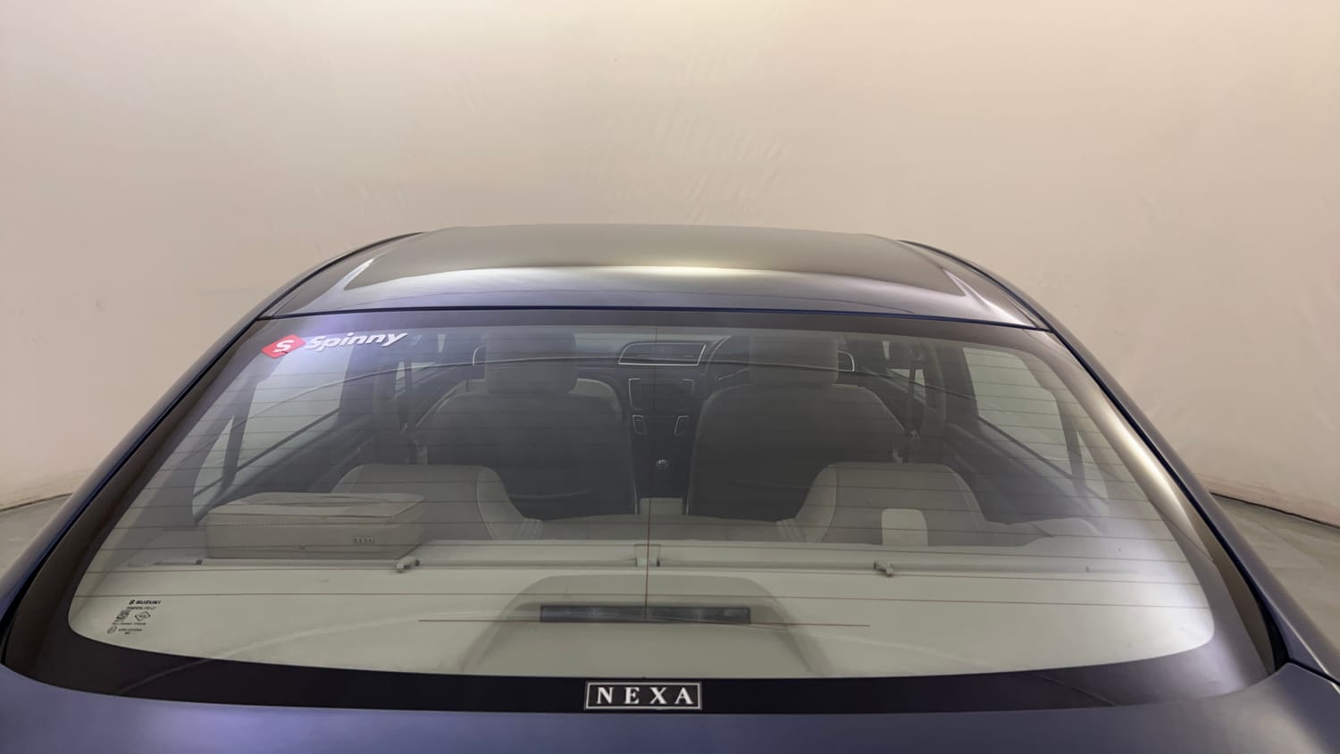 Used 2018 Maruti Suzuki Ciaz Zeta 1.4 MT Petrol Manual top_features Rear defogger
