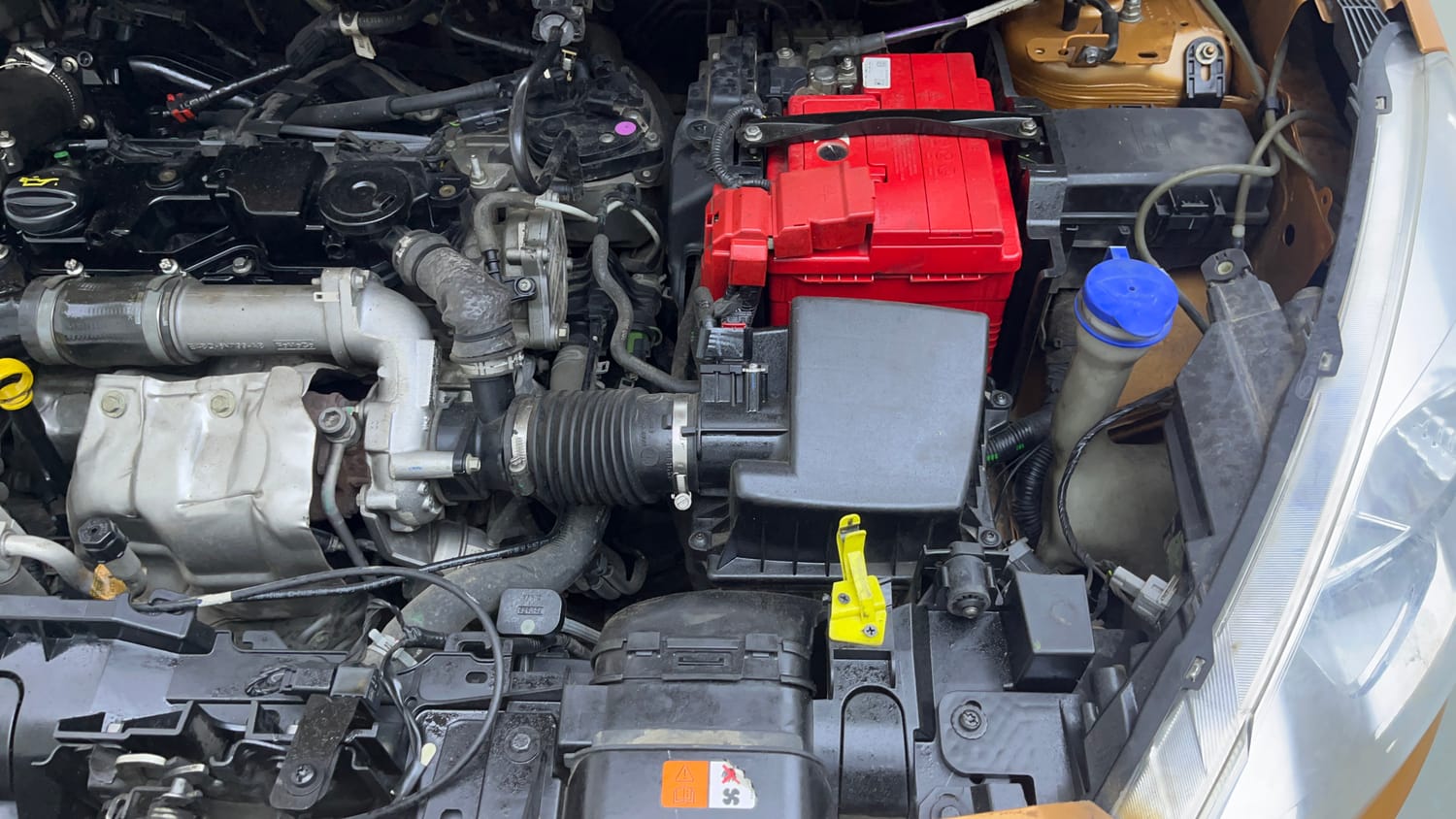 Used 2016 Ford Figo Titanium Plus 1.5 TDCi Diesel Manual engine ENGINE LEFT SIDE VIEW
