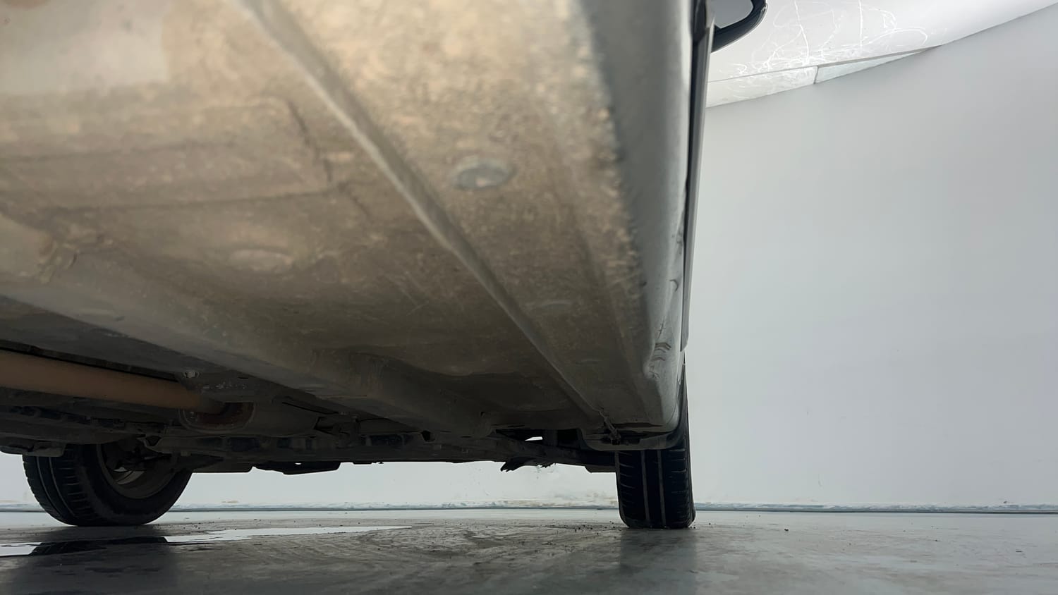 Used 2019 Hyundai Xcent SX Petrol Manual extra REAR RIGHT UNDERBODY VIEW