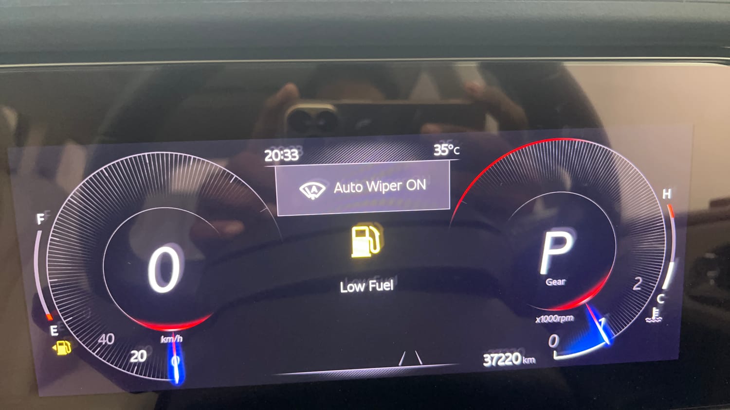 Used 2022 Mahindra XUV700 AX 7 Diesel AT AWD Luxury Pack 7 STR Diesel Automatic interior CLUSTERMETER VIEW
