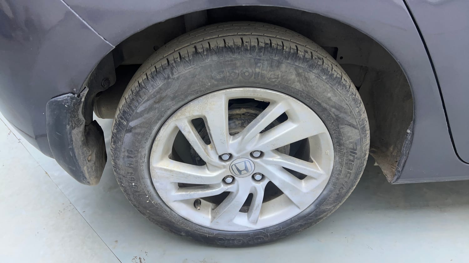 Used 2018 Honda Jazz VX Diesel Diesel Manual tyres RIGHT REAR TYRE RIM VIEW