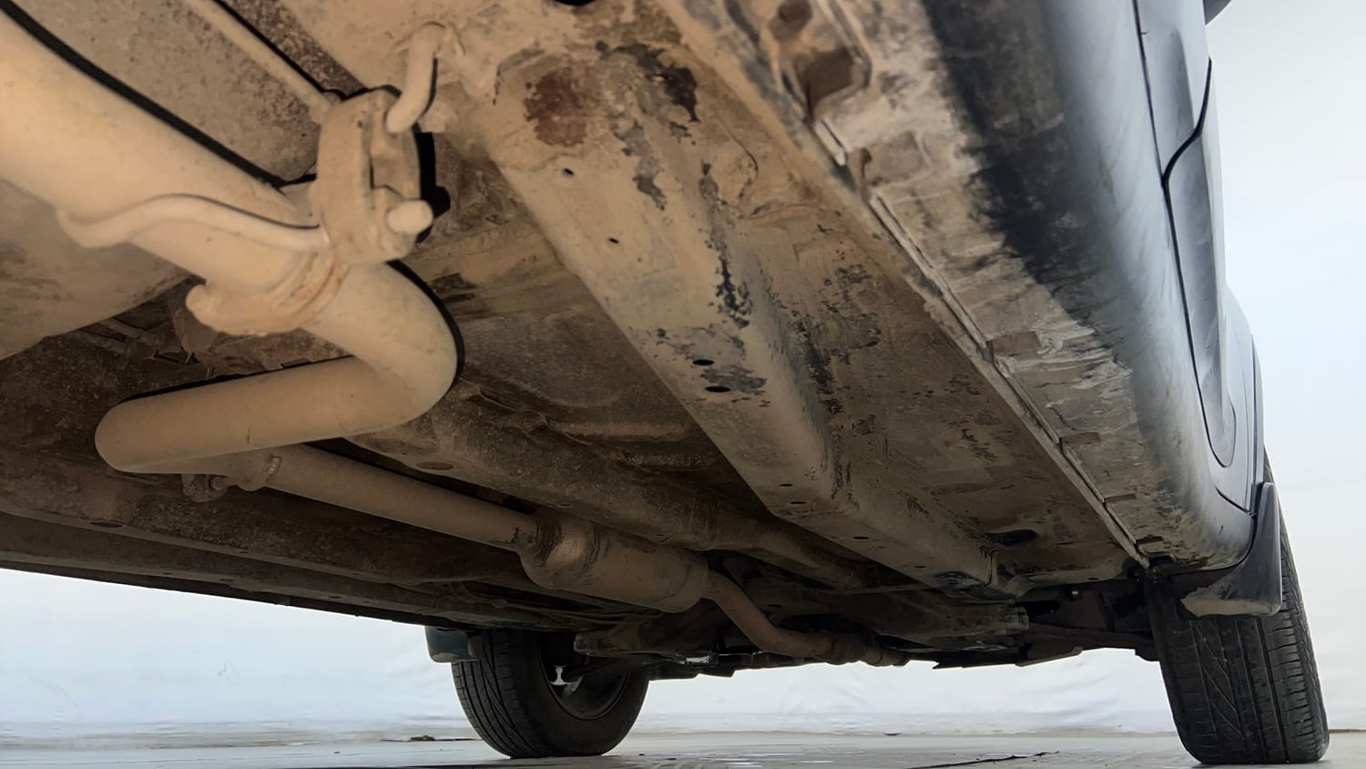 Used 2023 Tata Nexon XZA Plus Petrol Automatic extra REAR RIGHT UNDERBODY VIEW